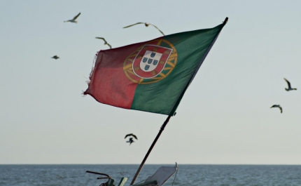 Subida de impostos e aumento da austeridade para pagar a crise? Governo afasta cenário
