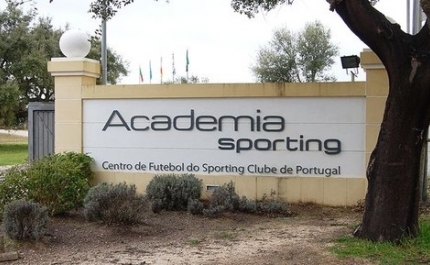 ACADEMIA DE FUTEBOL DO SPORTING VAI SER TEMA DE FORMAÇÃO EM LOULÉ