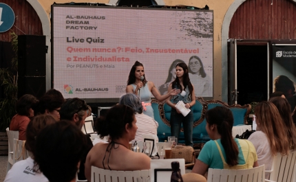 Público heterogéneo enche a Associação de Músicos para o AL-Bauhaus Dream Factory