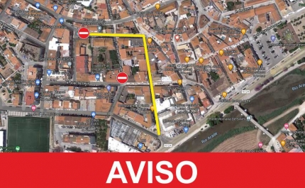 Corte de trânsito em Silves na tarde do dia 05 de novembro na Rua Francisco Pablos