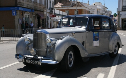 Algarve Classic Cars regressa a São Brás de Alportel este domingo