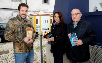 A Biblioteca de Castro Marim na rua