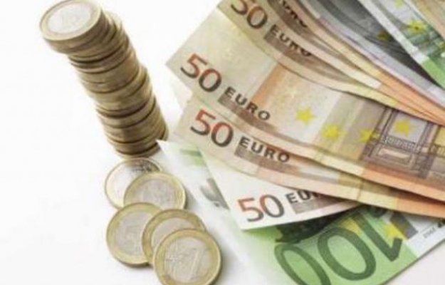 Salário mínimo nacional sobe para 920 euros a partir de hoje