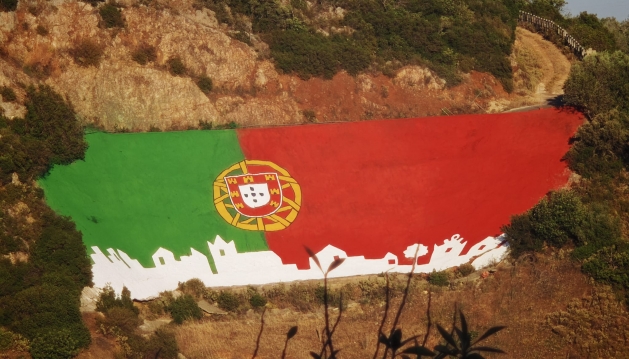 Juventude Altense renova bandeira de Portugal no Cerro da Galvana