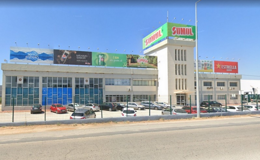 Edifício Sumol+Compal em Faro adquirido por consórcio Metalofarense e Rolear