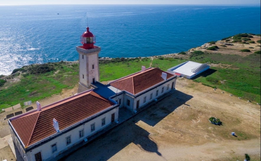 Farol de Alfanzina (Carvoeiro), abre a visitas entre os meses de julho e agosto