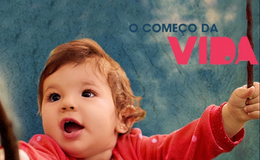 Documentário «O Começo da Vida» debate importância dos primeiros anos de vida em Loulé