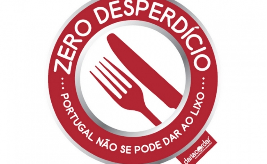 APRESENTAÇÃO DE LIVROS INFANTIS SOBRE DESPERDÍCIO ALIMENTAR NO DIA MUNDIAL DA ALIMENTAÇÃO EM LOULÉ