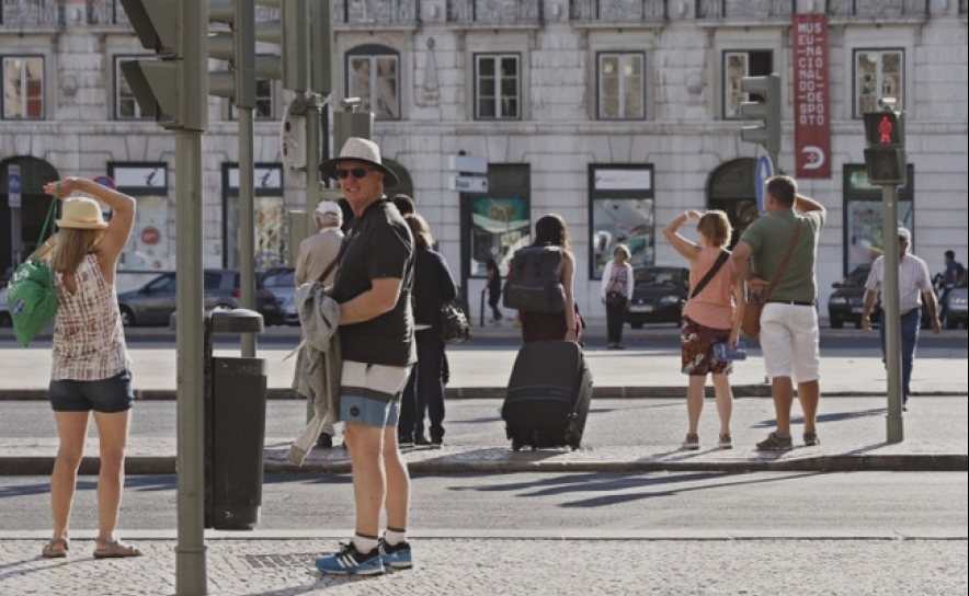Residentes não habituais que optam por taxa especial de IRS de 20% perdem deduções