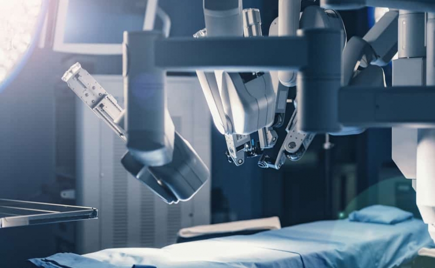 CHUA acolhe formação com equipamento de topo na área da Cirurgia Robótica