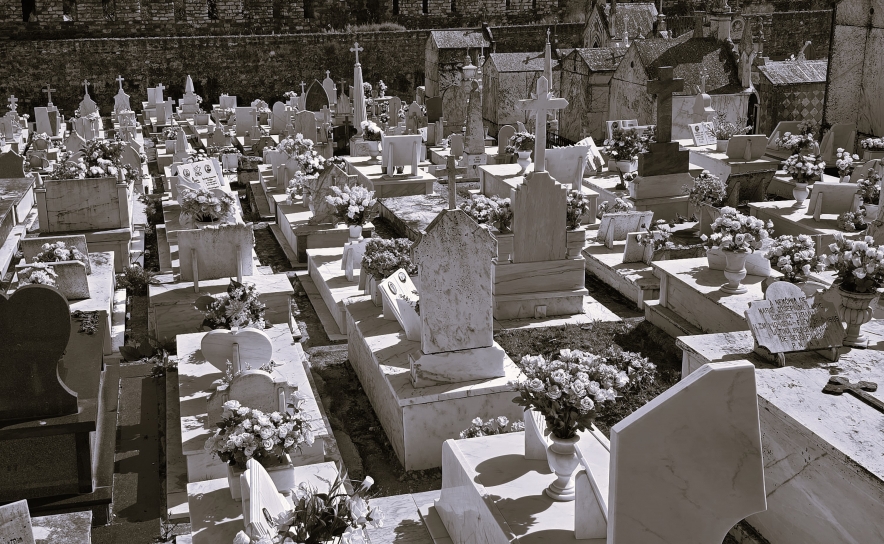 Funeral dos jovens que morreram num acidente em Tavira realiza-se hoje