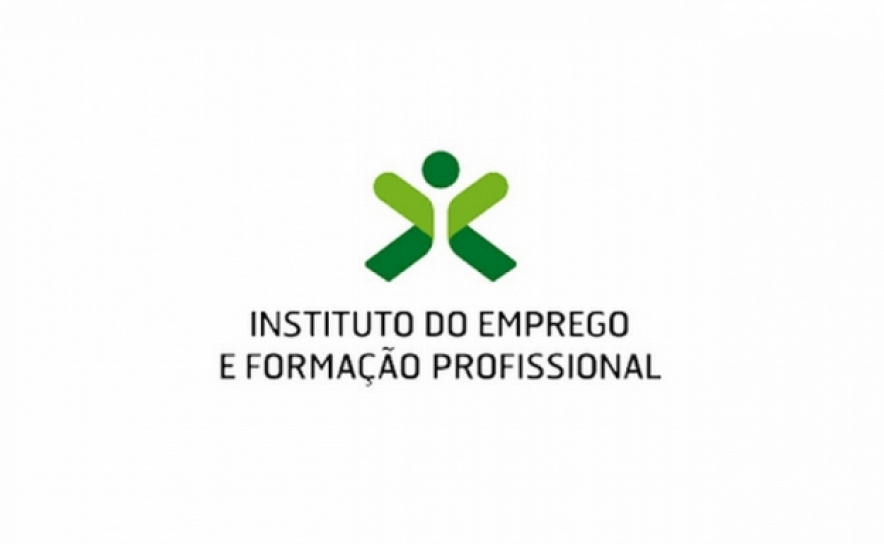 Desemprego registado recua 5,7% em maio face a abril e 26,3% em termos homólogos 