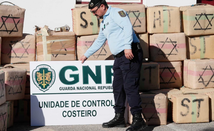 GNR apreende mais de uma tonelada de haxixe na ilha de Faro