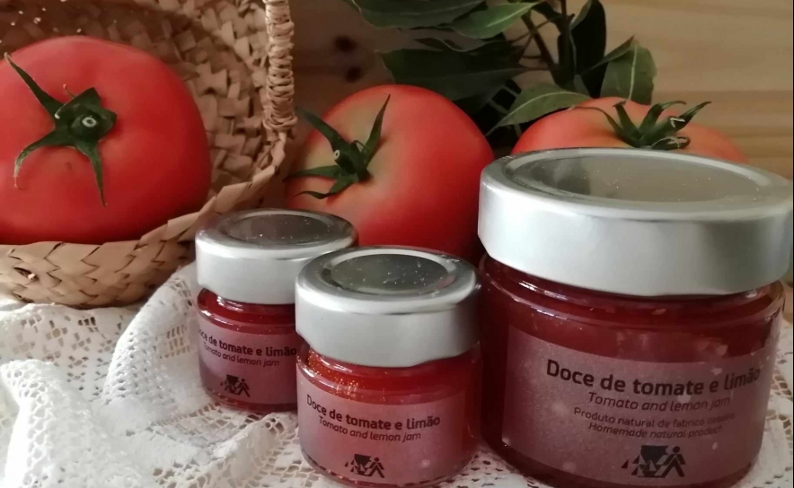 O doce de tomate