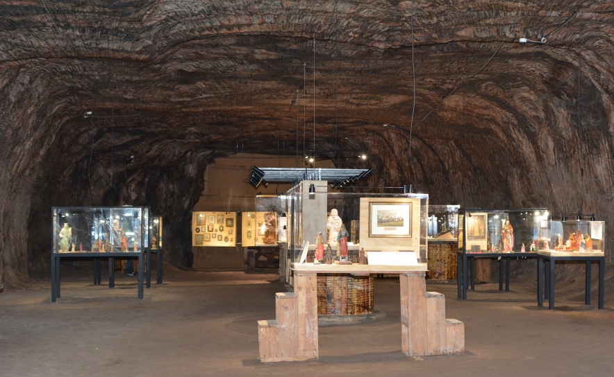 Mina de sal-gema de Loulé acolhe exposição de arte sacra de Sta. Bárbara