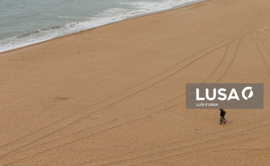 Covid-19: Portugal entre países europeus onde turismo mais cai em 2020 com recuo de 40%