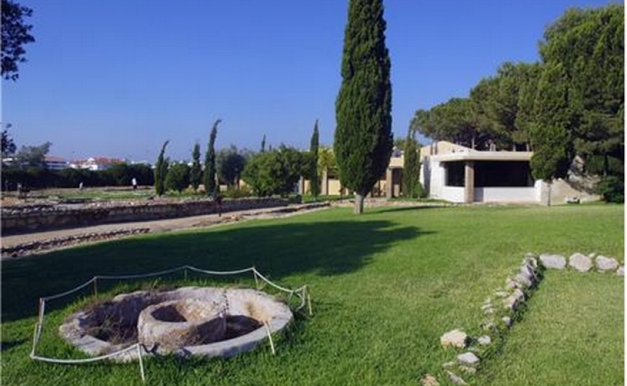 APRESENTAÇÃO DO LIVRO «A VILLA ROMANA DE VILAMOURA. UMA VISITA» DE MIGUEL DE ARAGÃO SOARES