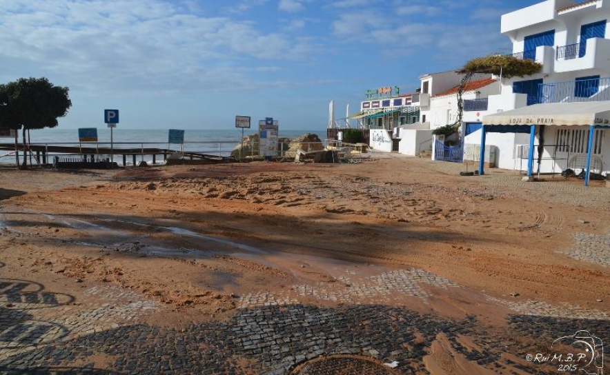Olhos DÁgua hoje de manhã   Fotos: Rui Pereira