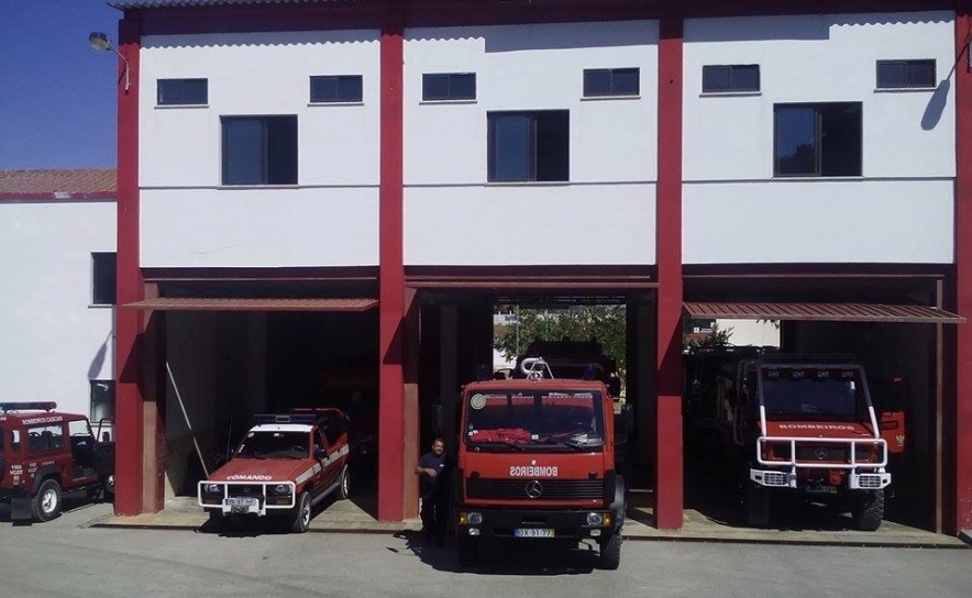 Bombeiros de Lisboa posicionam-se no Algarve em prevenção