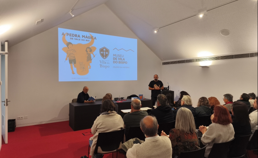 Apresentação do livro infantojuvenil «A Pedra Mágica de Vale de Boi»