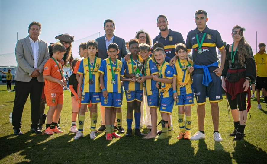 Traquinas A - 2. Lugar PRATA (Futebol Clube de Ferreiras) Traquinas A - 2. Lugar PRATA (Futebol Clube de Ferreiras)