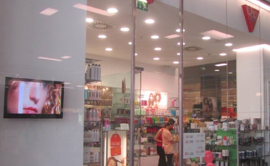 Espaço RR Center reabre no Aqua Portimão com espaço mais amplo e maior oferta de produtos