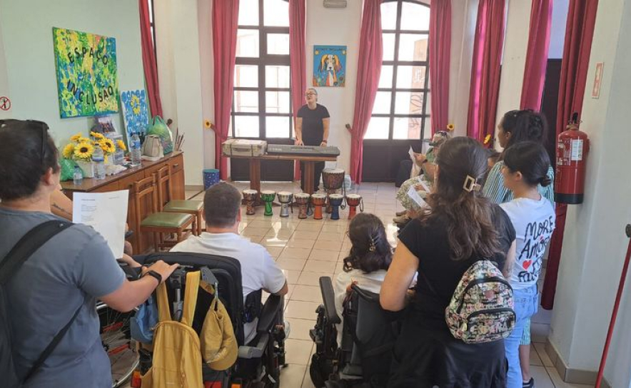 Em São Brás de Alportel, o Clube da Inclusão explora novos ritmos e oportunidades através da música