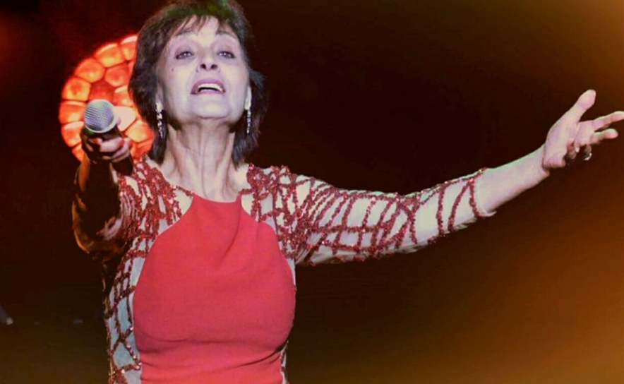 Cantora portuguesa Linda de Suza morre aos 74 anos