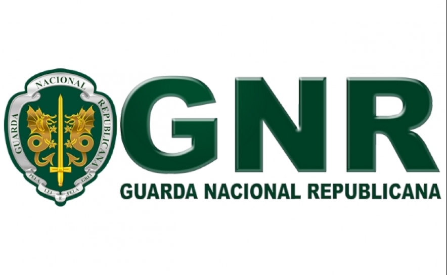 ALBUFEIRA ACOLHE PARADA MILITAR COMEMORATIVA DO ANIVERSÁRIO DO COMANDO TERRITORIAL DA GNR DE FARO 