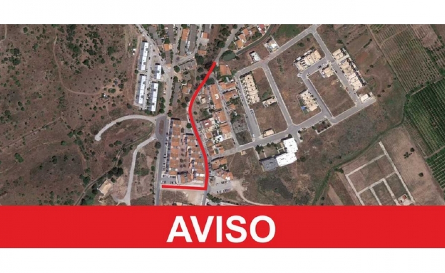 CONDICIONAMENTO NO TRÁFEGO E ESTACIONAMENTO NA RUA SÍTIO DO PINHEIRO EM SILVES