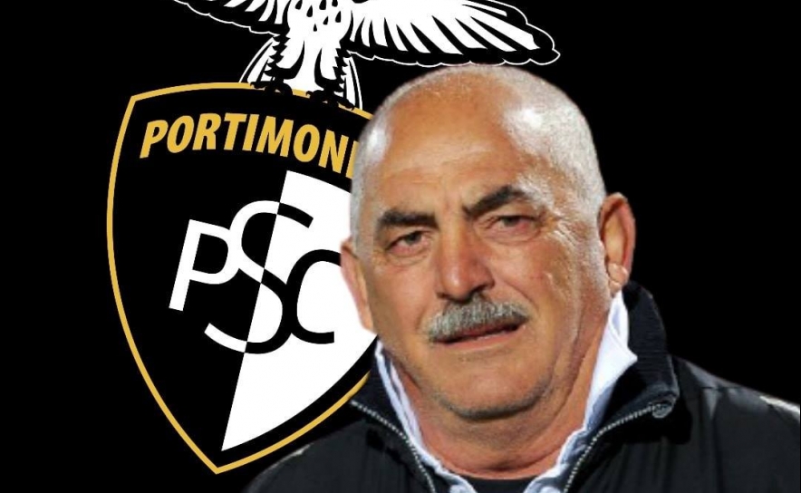 Morreu o treinador Vítor Oliveira aos 67 anos