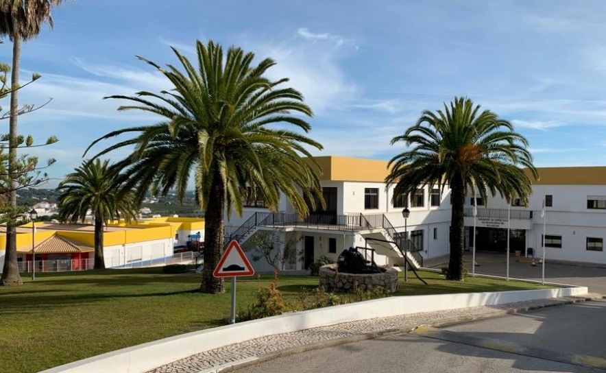 Covid-19: Utentes de lar de Boliqueime instalados em hotel regressaram à instituição