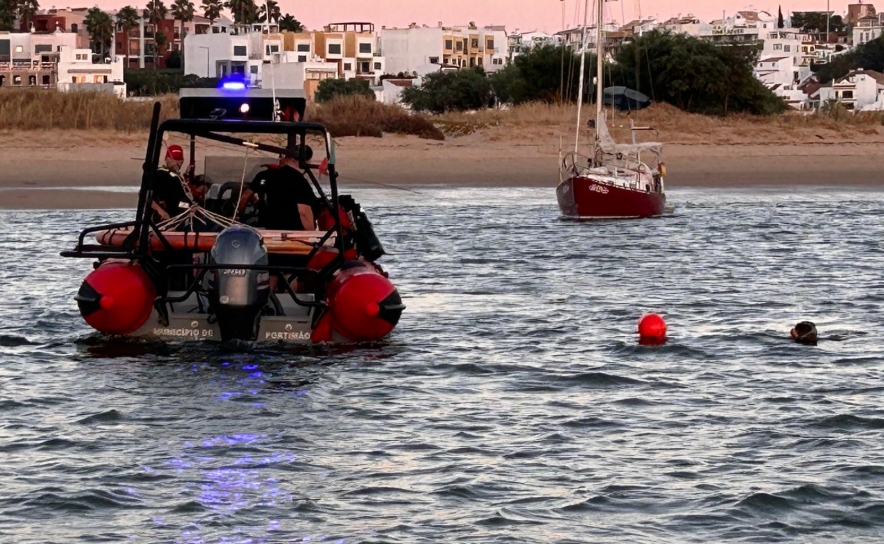 Efetuadas buscas por homem no rio Arade em Portimão