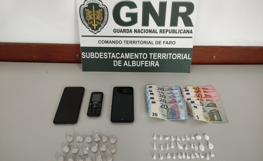 Dois detidos por tráfico de estupefacientes em Albufeira