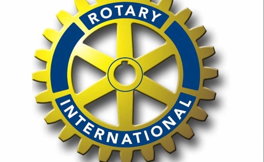 Rotary Clube de Albufeira realiza o sonho de voar de várias crianças