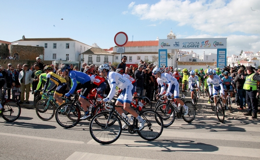 1ª etapa da Volta ao Algarve em Bicicleta termina em Lagos