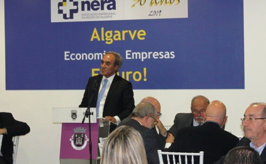 José Eduardo Carvalho José Eduardo Carvalho