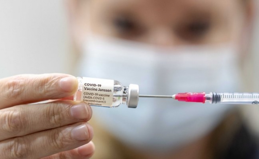 Covid-19: Estudo recomenda 2ª dose para eficácia de vacina Janssen com novas variantes