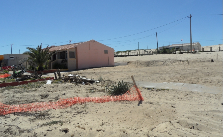 Prazo para abandonar casas na ilha do Farol da Ria Formosa termina hoje