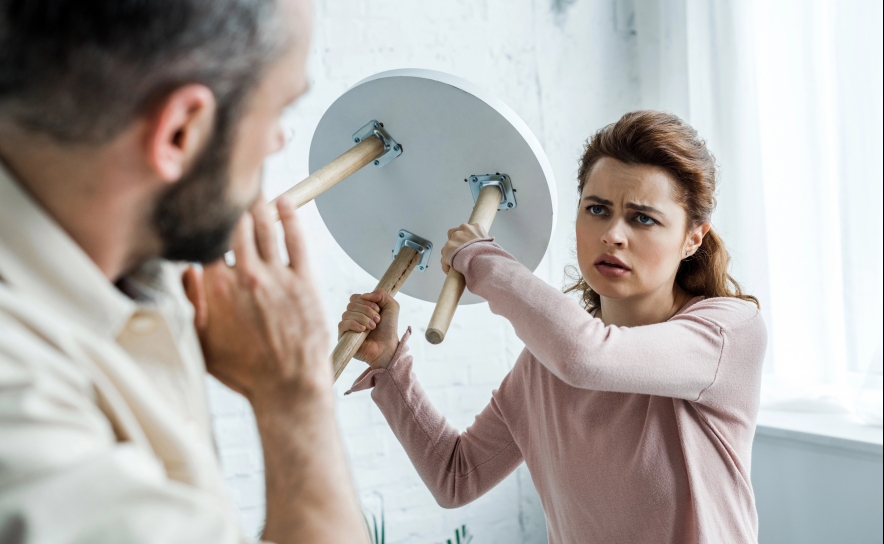 Violência doméstica contra homens aumentou 48,2% em quatro anos - APAV