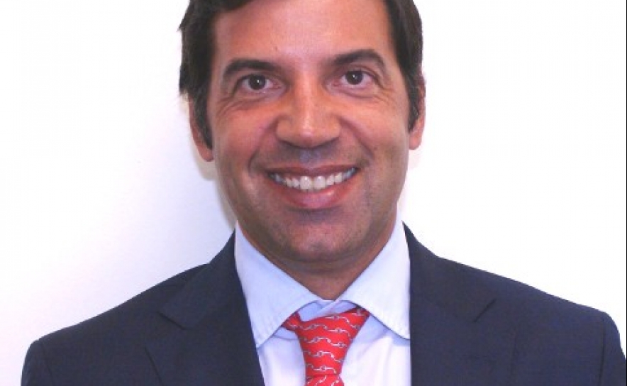 Dr. Nuno Ramos