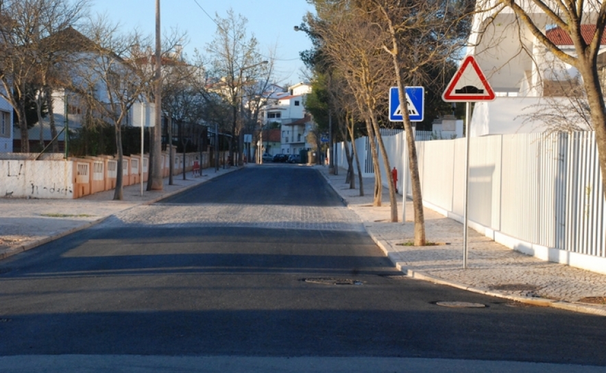 INTERVENÇÃO NA AVENIDA ANTÓNIO SÉRGIO EM SILVES FOI FINALIZADA