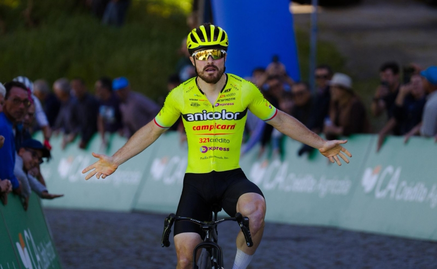 Santiago Mesa é o vencedor da 2.ª Etapa e o novo líder da 43.ª Volta ao Alentejo Santiago Mesa é o vencedor da 2.ª Etapa e o novo líder da 43.ª Volta ao Alentejo