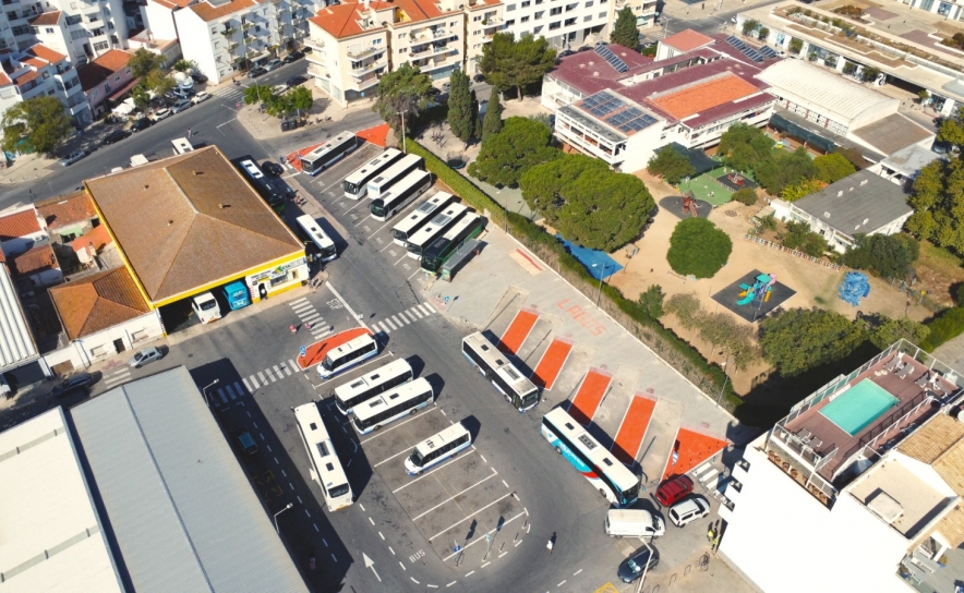 Novo interface rodoviário público no Largo do Rossio de São João Batista