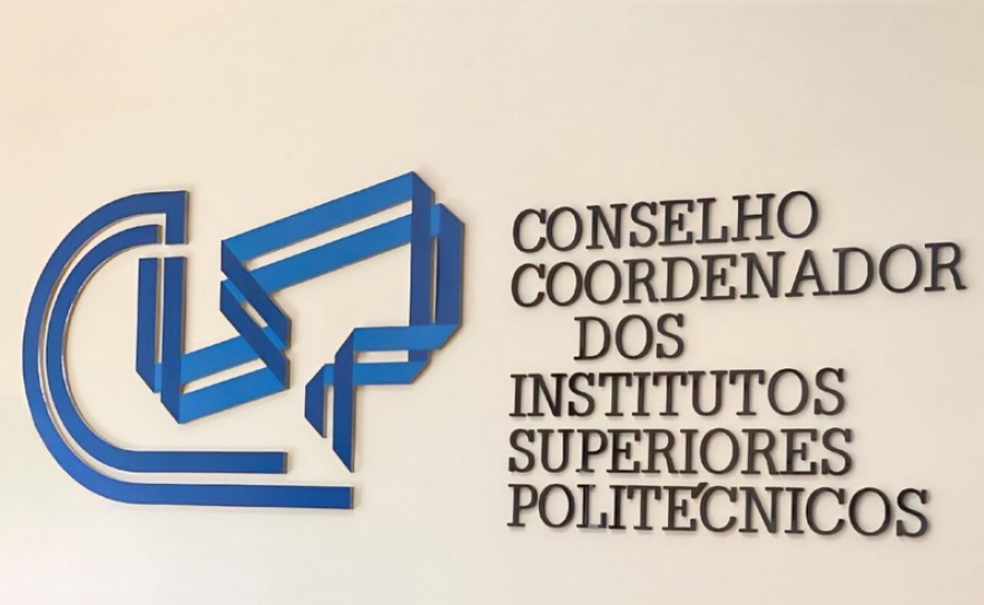 Politécnicos atribuem decréscimo de colocados no Ensino Superior ao novo modelo de acesso Politécnicos atribuem decréscimo de colocados no Ensino Superior ao novo modelo de acesso