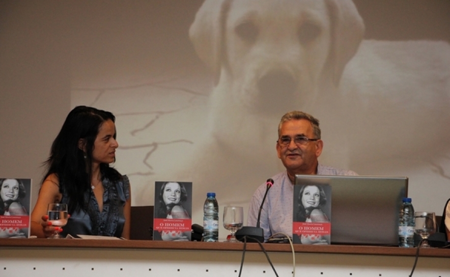 Castro Marim recebeu “O Homem que Oferecia Rosas”