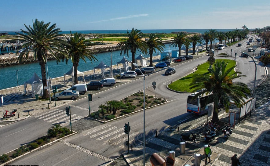 Atribuição do nome de José Saramago a uma Rua ou Praça de Lagos