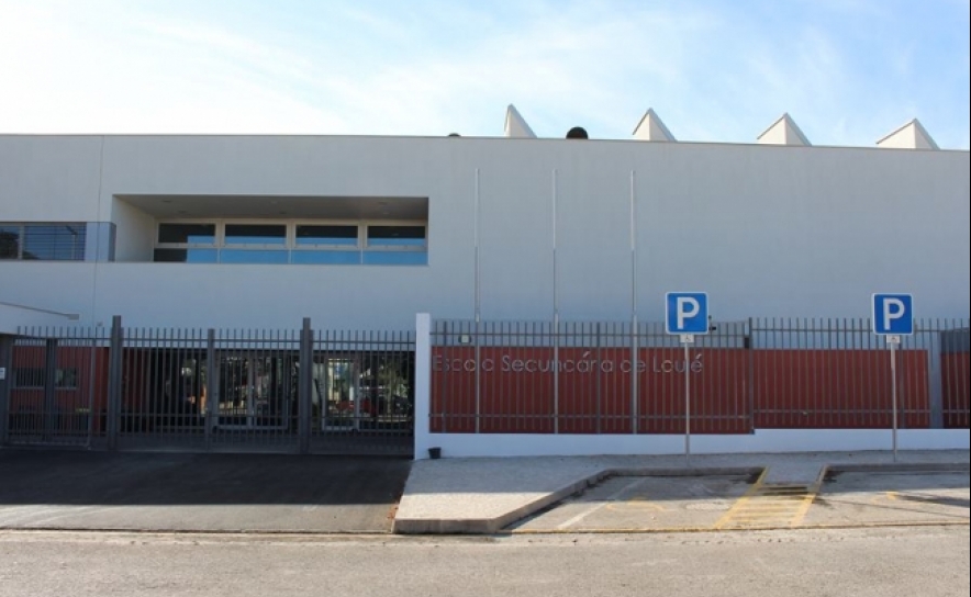 Escola Secundária de Silves e Escola Secundária de Loulé  iniciam o ano letivo com instalações requalificadas 