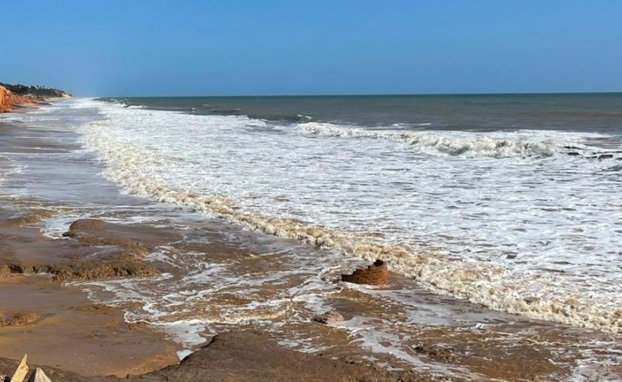 PRAIAS ENTRE QUARTEIRA E QUINTA DO LAGO VÃO TER INJEÇÃO DE AREIA E REQUALIFICAÇÃO DOS MOLHOS
