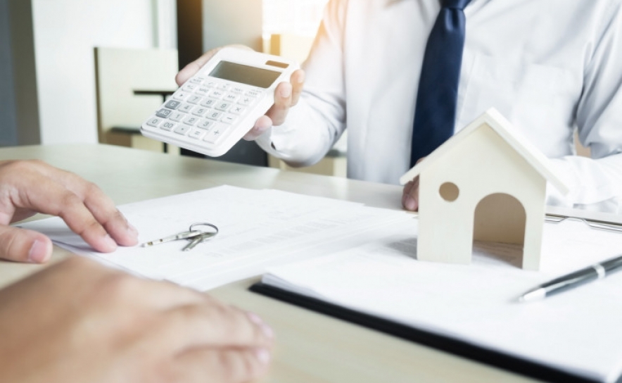 Comprar casa: novo crédito habitação cai em abril e taxa de juro sobe